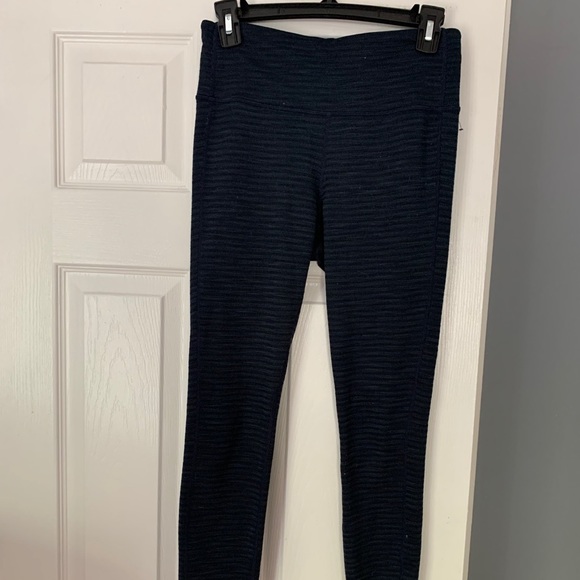 Athleta navy/black stripped detail knit leggings - Picture 2 of 4